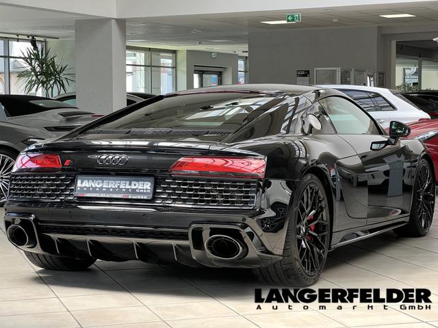 Audi R8 5.2 FSI RWD Coupe 