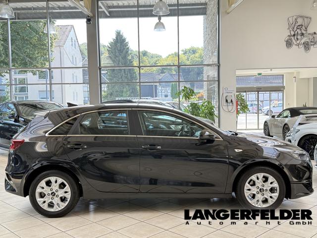 Kia Ceed 1.5 T-GDI Vision 