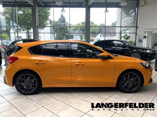 Ford Focus Lim ST 2.3 EcoBoost 