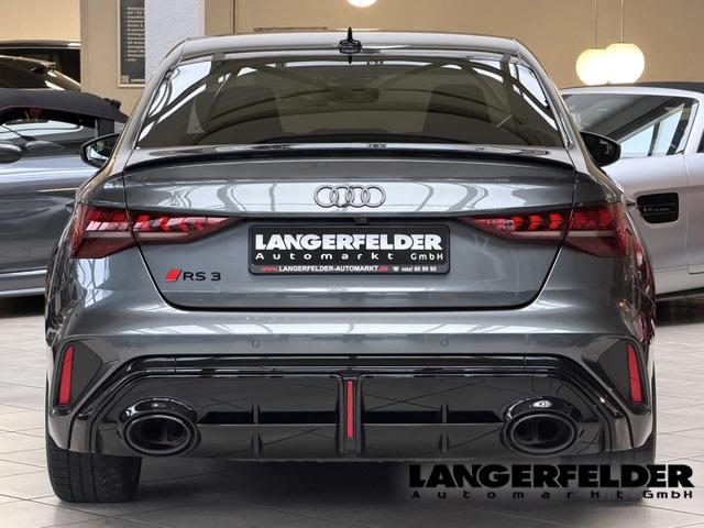 Audi QUATTRO RS 3 2.5 TFSI Limousine 