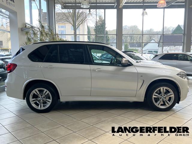 BMW X5 M50d 