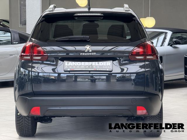 Peugeot 2008 1.2 PureTech 110 Signature 