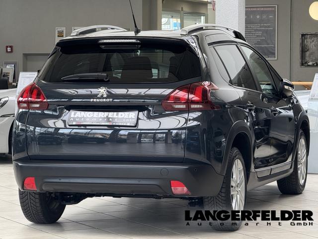 Peugeot 2008 1.2 PureTech 110 Signature 