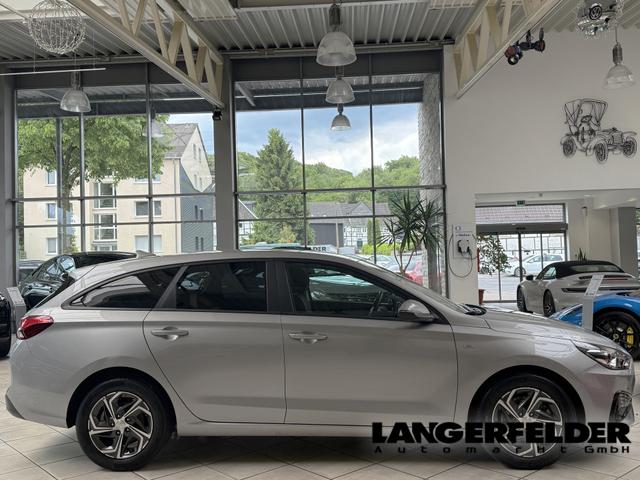 Hyundai i30 Kombi 1.0 T-GDI Select Mild-Hybrid 