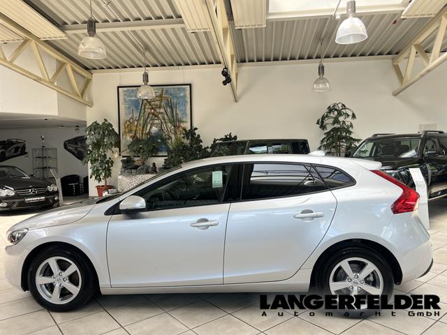 Volvo V40 V 40 T2 2.0 Kinetic 