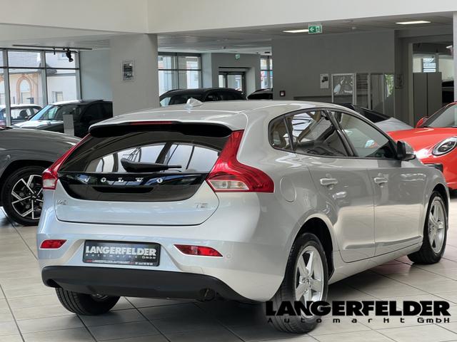 Volvo V40 V 40 T2 2.0 Kinetic 