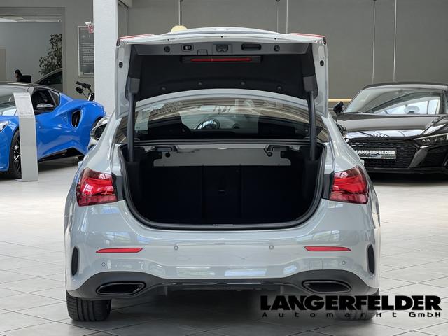 Mercedes-Benz A-Klasse A 180 Special Edition 