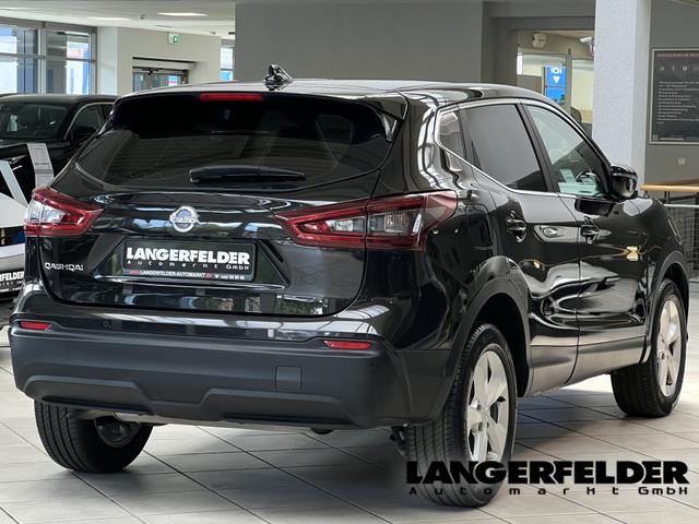 Nissan Qashqai 1.3 DIG-T Acenta 4x2 117 kW 
