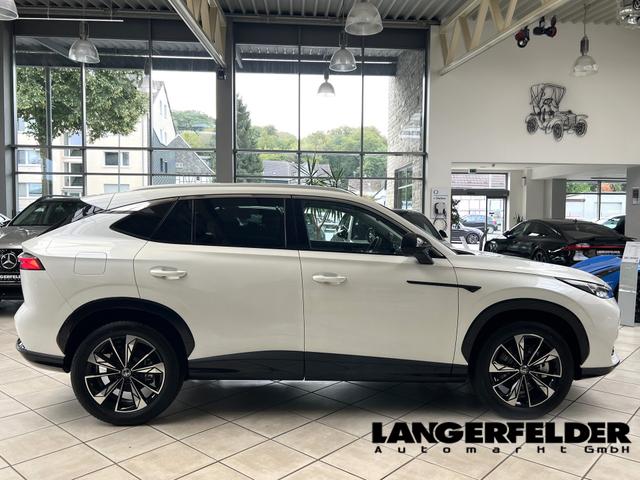 MG HS Hybrid+ Luxury 