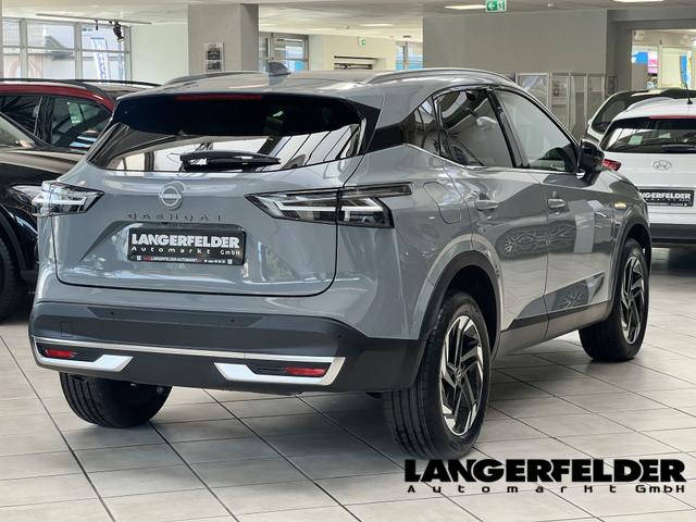 Nissan Qashqai 1.3 AT MHEV N-Connecta P.dach Comf.P Navi LED T.Leder Klimauto shzg s.key AVM alu18 Prvcy 