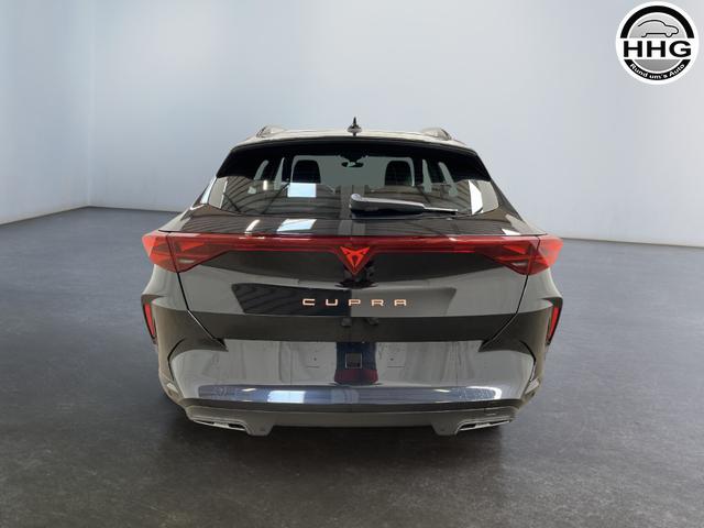 Beispielbilder, ggf. teilweise mit Sonderausstattung