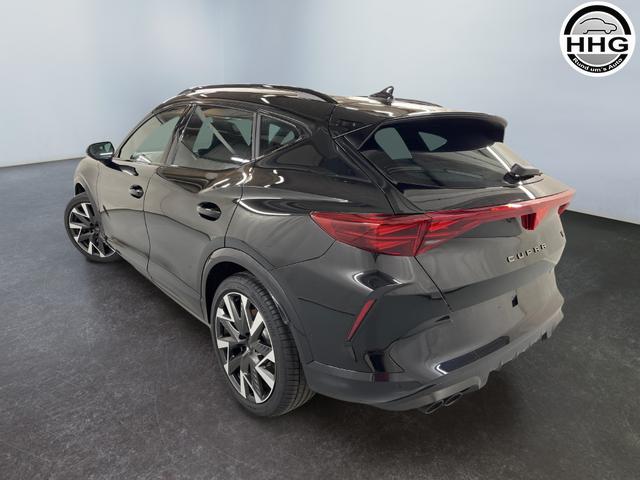 Beispielbilder, ggf. teilweise mit Sonderausstattung