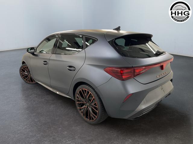 Beispielbilder, ggf. teilweise mit Sonderausstattung