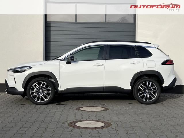 Toyota Corolla Cross Teamplayer 2,0 Hybrid FWD Facelift 