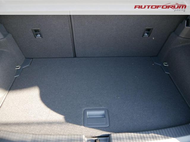 Volkswagen T-Cross LIFE 1.0 TSI * WINTERPAKET PDC KLIMA DAB LANE ASSIST FRONT 