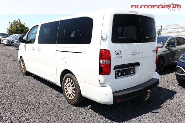 Toyota Proace Verso Family 2.0 D-4D 150 L2 9S Nav. PDC 