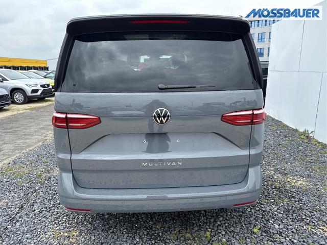 Volkswagen / Multivan / Weiß / / / 