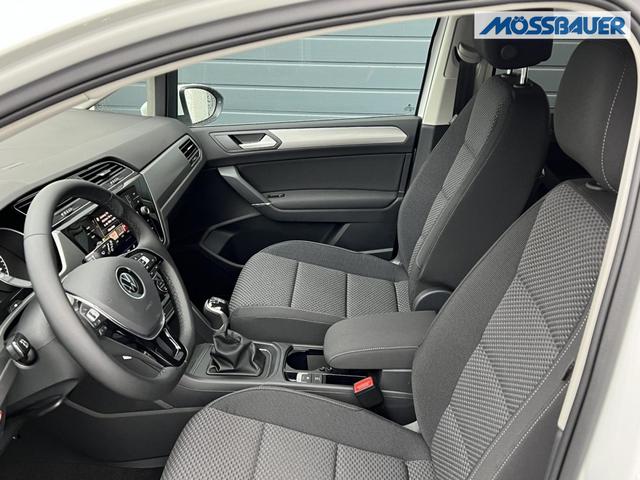 Volkswagen Touran People 1,5 TSI 110KW Navigation 