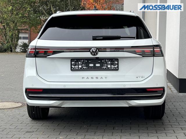 Volkswagen Passat Variant Elegance 1,5 eTSI DSG Leder DCC 