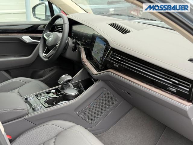 Volkswagen Touareg Elegance 3.0 V6 TDI *360°*AHK*MATRIX 