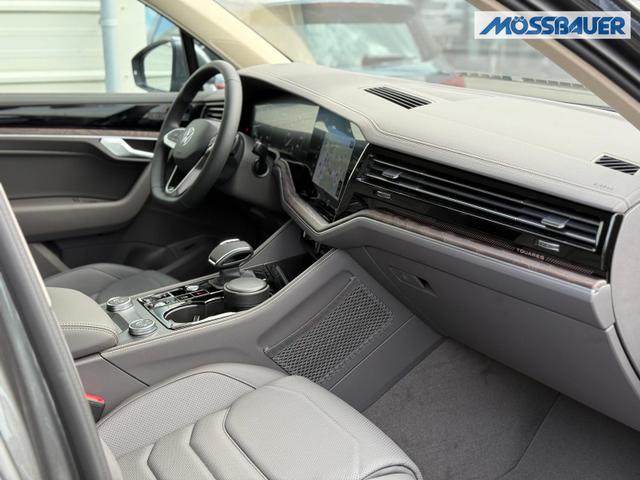 Volkswagen Touareg Elegance 3.0 V6 TDI *360°*AHK*MATRIX 
