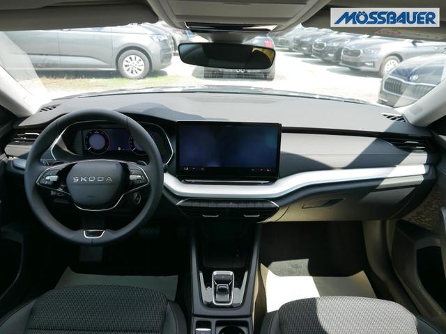 Skoda Octavia Combi Selection 2.0 TDI DSG Selection*PDC*LED*SHZ*NAVI*VIRTUALCOCKPIT*CARPLAY*KEYLESS-GO* 
