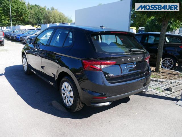 Skoda Fabia Selection 1.0 TSI *NAVI-ÜBER-SMARTLINK*LED*PDC-HI*SHZ*KLIMA*BLUETOOTH 