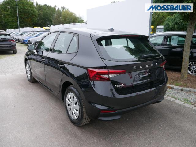 Skoda Fabia Selection 1.0 TSI *NAVI-ÜBER-SMARTLINK*LED*PDC-HI*SHZ*KLIMA*BLUETOOTH 