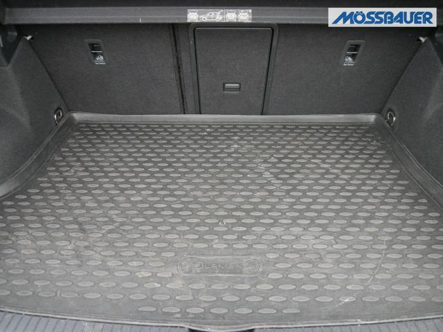 Volkswagen T-Roc UNITED 2.0 TDI DSG UNITED*NAVI*ACC*AHK*PDC*KAMERA*LED*TEMPOMAT*SHZ*19-ZOLL 