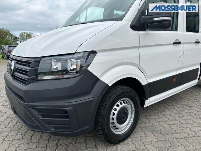 Volkswagen / Crafter Pritsche DoKa / Weiß / / / 35 2.0 TDI MR DSG 4x4 / 5 J. Garantie
