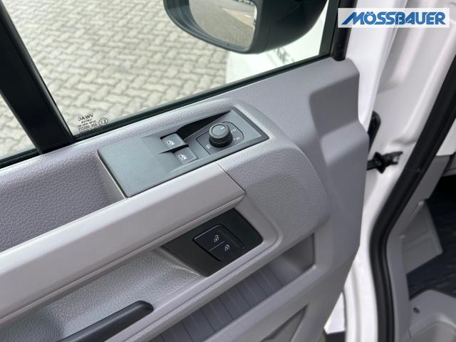 Volkswagen / Crafter Kastenwagen / Weiß / / / MAN TGE 3.140 2.0 TDI HD MR 4x4 L3H3 / Sperre