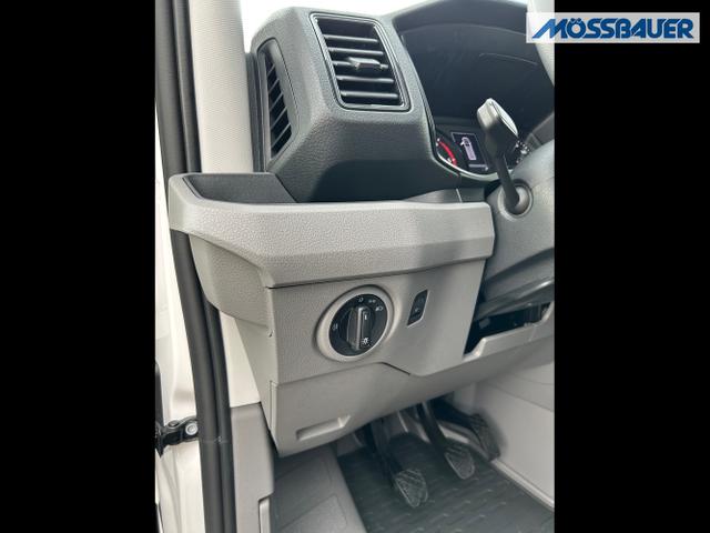 Volkswagen / Crafter Kastenwagen / Weiß / / / MAN TGE 3.140 2.0 TDI HD MR 4x4 L3H3 / Sperre