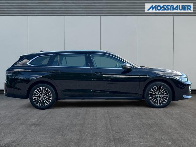 Volkswagen / Passat Variant / Schwarz / / / DSG+AHK+NAVI+MATRIX+MASSAGE+ACC+KAMERA