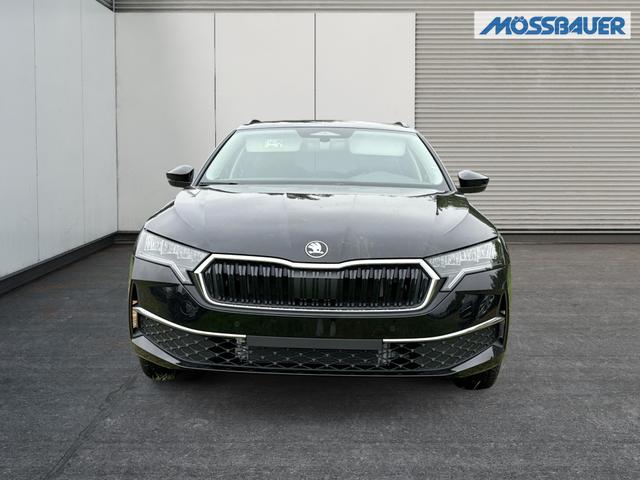 Skoda / Octavia Combi / Schwarz / / / NAVI+KAMERA+LED+EL. HECKKL.+SHZ