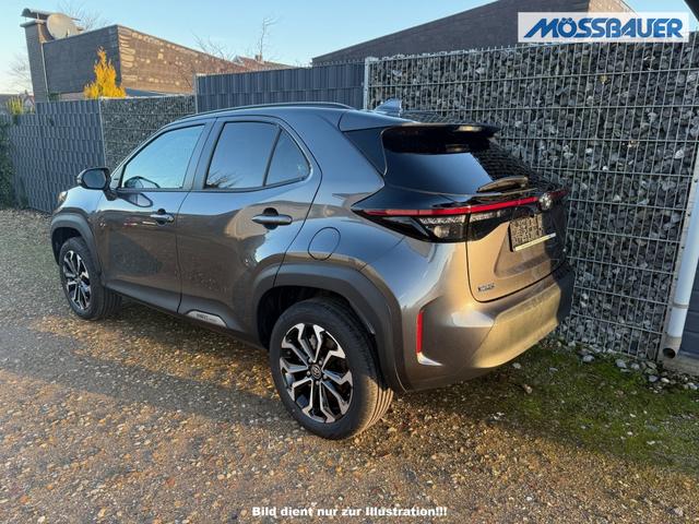 Toyota Yaris Cross 1.5 HEV Style Ash Grey Lager 