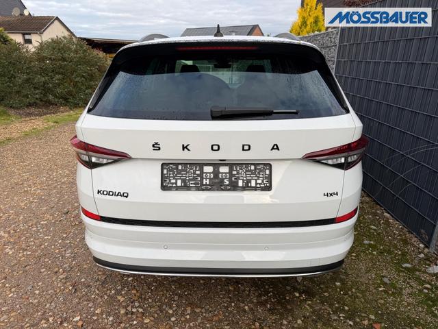 Skoda Kodiaq 2.0 TSI 4x4 DSG SPORTLINE AHK 