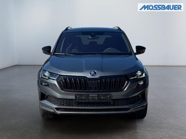 Skoda Karoq 1,5 TSI DSG Sportline 2ZKli AHK ACC SHT PDC Kam 19Zo 5JG 