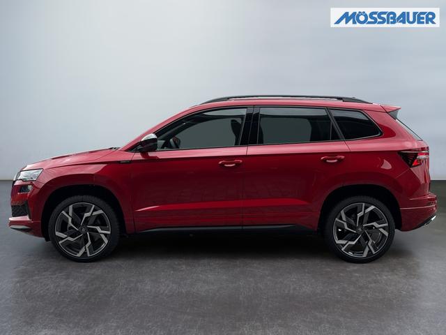 Neue Skoda Karoq Sportline top Austastung 