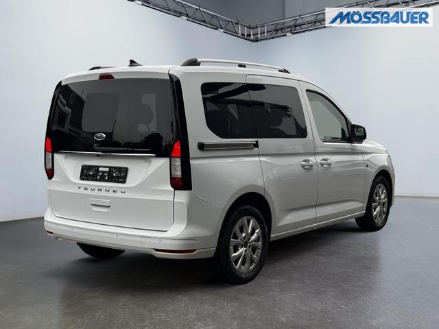 Ford Tourneo Connect 2.0 EB AT Titanium