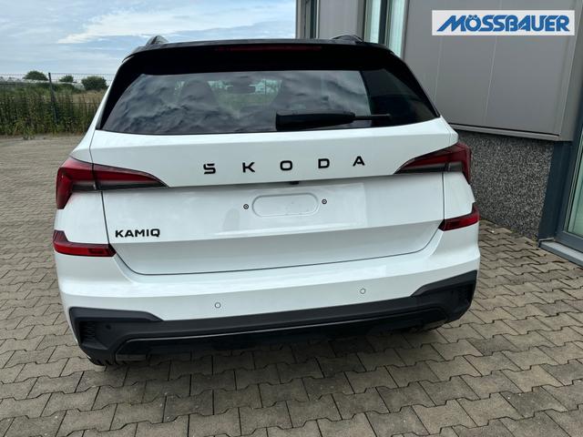 Skoda Kamiq Selection *ANGEBOT FÜR MENSCHEN MIT BEHINDERUNG AB 50%! 1.0 TSI 95PS, Klimaanlage, Sitzheizung, Parksensoren hinten, LED-Scheinwerfer, Tempomat, Infotainment 8", Virtual Cockpit Nebelscheinwerfer, Dachreling 