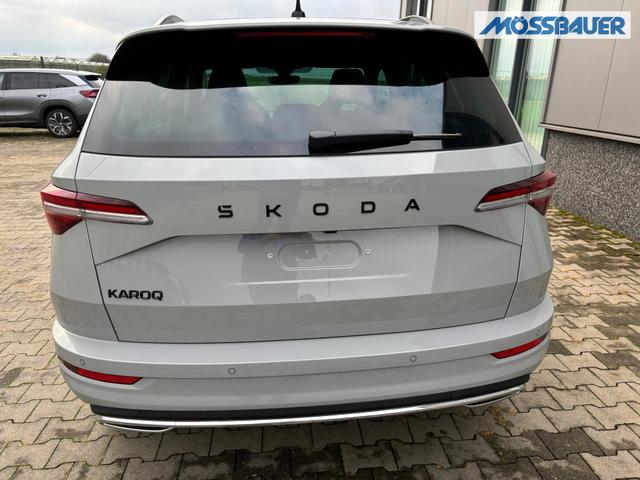 Skoda Karoq Selection Angebot f. Menschen mit Behinderung ab 50%! 1.0 TSI 115PS, 16"Alu, Climatronic, Dachreling, M-Lederlenkrad, LED-Scheinwerfer, Tempomat, Parksensoren hinten, Virtual Cockpit 8", SunSet, Infotainment 8" + Wireless SmartLink 