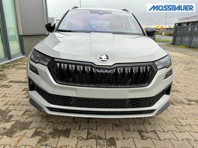Skoda Karoq Selection Angebot f. Menschen mit Behinderung ab 50%! 1.0 TSI 115PS, 16"Alu, Climatronic, Dachreling, M-Lederlenkrad, LED-Scheinwerfer, Tempomat, Parksensoren hinten, Virtual Cockpit 8", SunSet, Infotainment 8" + Wireless SmartLink 
