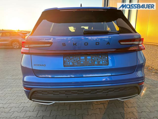 Skoda Kodiaq Sportline Angebot f. Menschen mit Behinderung 100%! 1.5 TSI 150PS DSG, 19" Alu, NAVI 13", MATRIX-LED-Scheinwerfer, KESSY, Alarm, Parksensoren vorn/hinten, Rückfahrkamera, Tempomat, Elektr. Heckklappe + Fahrersitz, Sitzheizung, 3-Zonen-Climatronic 