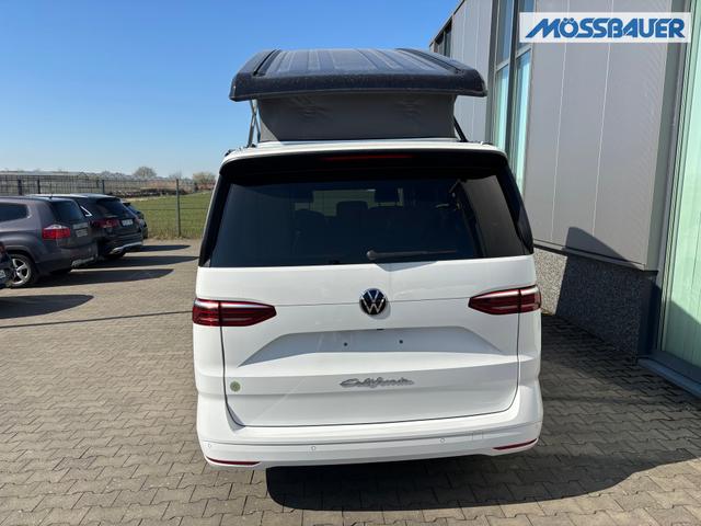 Volkswagen T7 California Coast 2.0 TDI 150PS DSG (AUTOMATIK), Sommer-Küche, Privacy-Glas, Aufstelldach, Klimaanlage, Parksensoren vorne und hinten, Digital Cockpit Pro, Radio Ready2Discover 10" + Wireless App-Connect, SIDE ASSIST, ACC, LED-Scheinwerfer, M-Lederlenkrad, Schiebetüren 