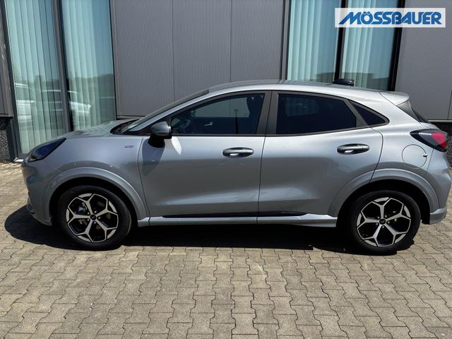 Ford Puma ST-Line 1.0 EcoBoost 125PS AUTOMATIK, SOLAR-SILVER Metallic, RESERVERAD, 17" Alu, NAVIGATION, Klimaautomatik, Privacy-Glas, Parksensoren hinten, Rückfahrkamera, Tempomat, Sportfahrwerk 