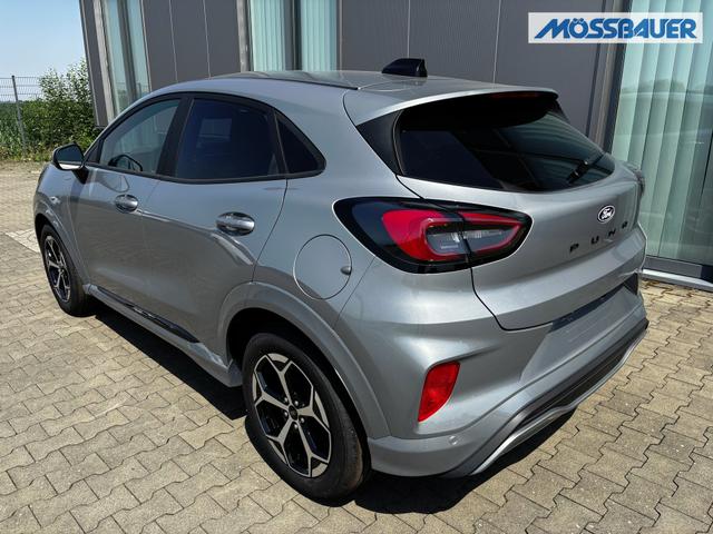 Ford Puma ST-Line 1.0 EcoBoost 125PS AUTOMATIK, SOLAR-SILVER Metallic, RESERVERAD, 17" Alu, NAVIGATION, Klimaautomatik, Privacy-Glas, Parksensoren hinten, Rückfahrkamera, Tempomat, Sportfahrwerk 