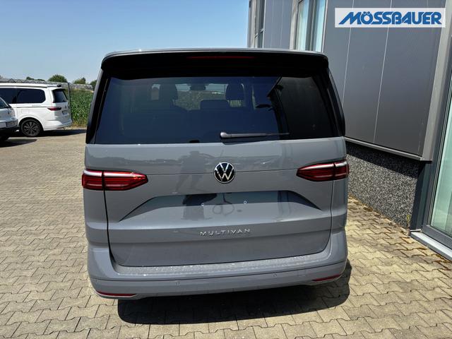 Volkswagen T7 Multivan Business 2.0 TDI 150PS DSG, 5 Jahre VW-Garantie, 5-Sitzer, IQ.LIGHT LED-MATRIX-SCHEINWERFER, 3-ZONEN-CLIMATRONIC, PRIVACY-GLAS, 16" Alu, Parksensoren vorn & hinten, Schiebetüre links rechts, ACC, SideAssist, M-Lederlenkrad, Radio Ready2Discover 10"+App-Connect 