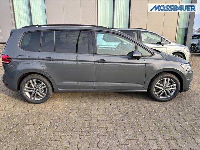 Volkswagen Touran Comfortline 1.5 TSI 150 PS Klima, Parksensoren vo/hi, ACC-Tempomat, Nebelscheinwerfer, Radio Ready2Discover 8", M-Lederlenkrad, Abgedunkelte Scheiben, Dachreling, Digital Cockpit 8" 