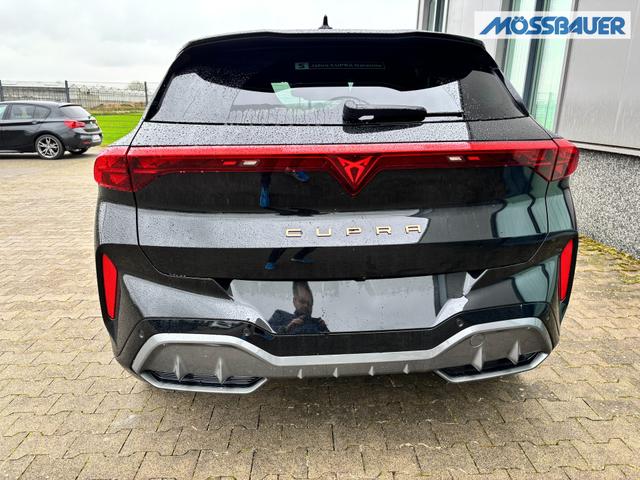 Cupra Terramar VZ 2.0 TSI 265PS DSG 4DRIVE(ALLRAD), 5J Garantie, 20" Alu HADRON, AHK SCHWENKBAR, MATRIX-LED, NAVI 12,9", INTERIOR MOON-LIGHT, Elektr. Heckklappe, 3Z-Climatronic, DCC, ACC, Alarm, Kessy, Privacy-Glas, PDC v/h, TOP-VIEW-Kamera, M-Lederlenkrad beheizt, HEAD-UP 