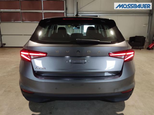 Skoda / Fabia / Grau / / / , Beispielbilder, ggf. teilweise mit Sonderausstattung